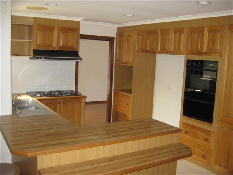 21 Harkaway Drive, Cheltenham VIC 3192