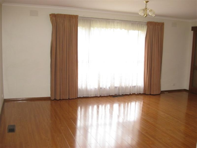 21 Harkaway Drive, Cheltenham VIC 3192