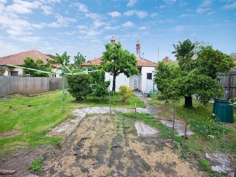 23 Barker Street, Cheltenham VIC 3192