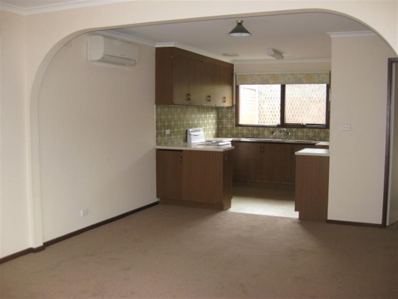 2/32 Jean Street, Cheltenham VIC 3192