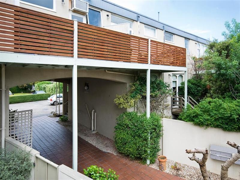 18/338 Bay Road, Cheltenham VIC 3192
