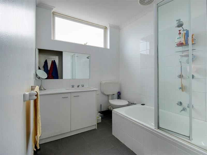 18/338 Bay Road, Cheltenham VIC 3192