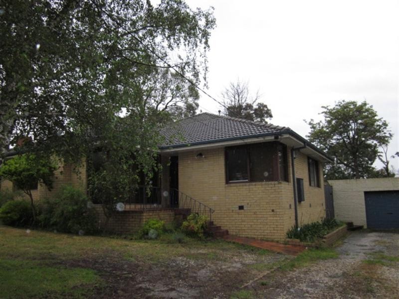 17 Inverness Street, Clarinda VIC 3169