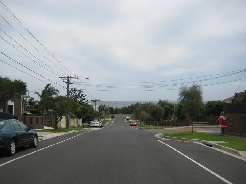 3/7 High Street, Mordialloc VIC 3195