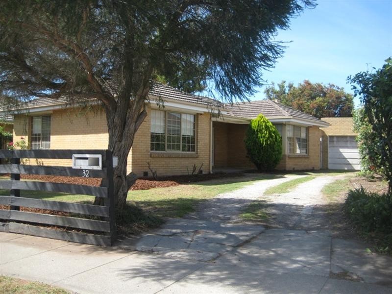 32 Kelmar Street, Cheltenham VIC 3192