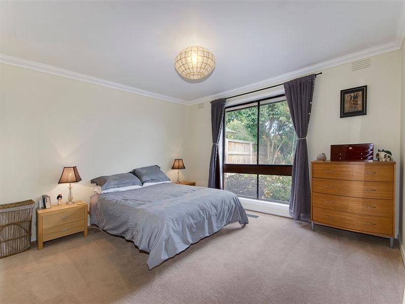 23 Allnutt Parade, Cheltenham VIC 3192