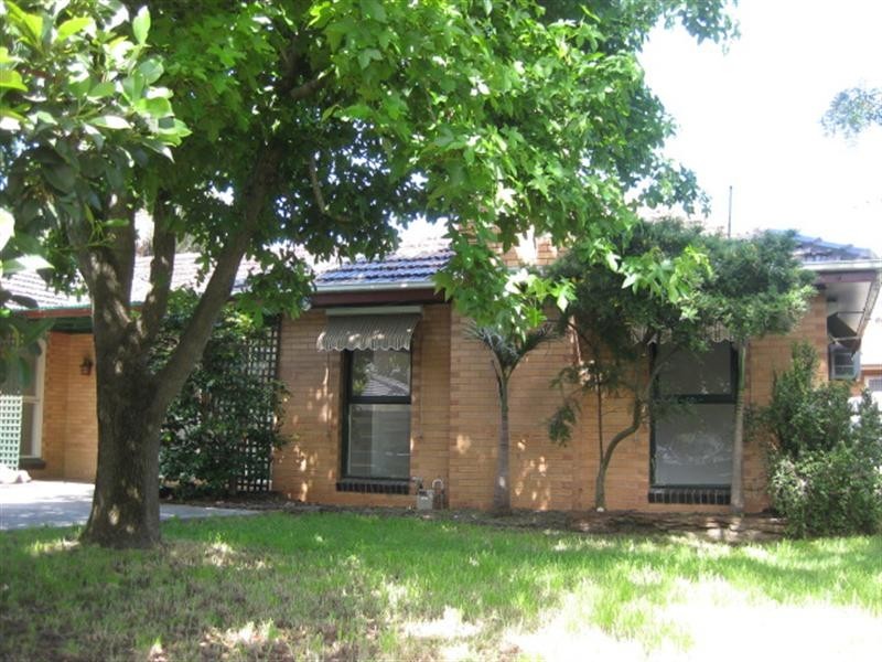 9 Royena Road, Moorabbin VIC 3189