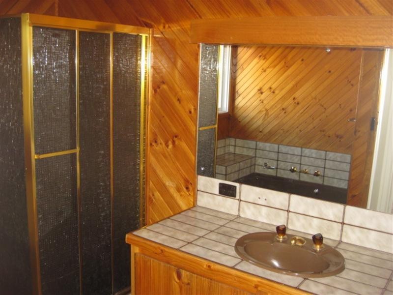 9 Royena Road, Moorabbin VIC 3189