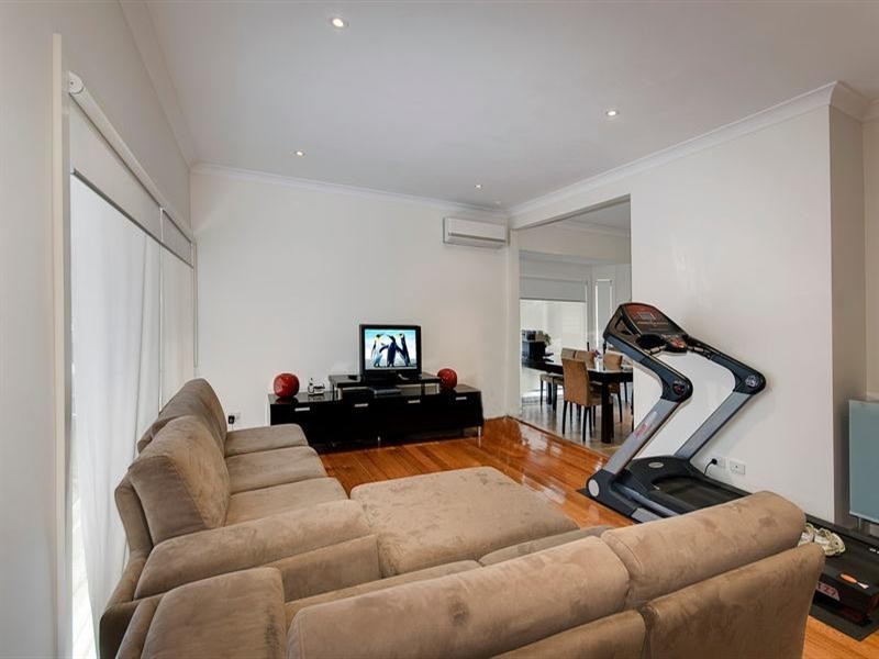 14 Argus Street, Cheltenham VIC 3192