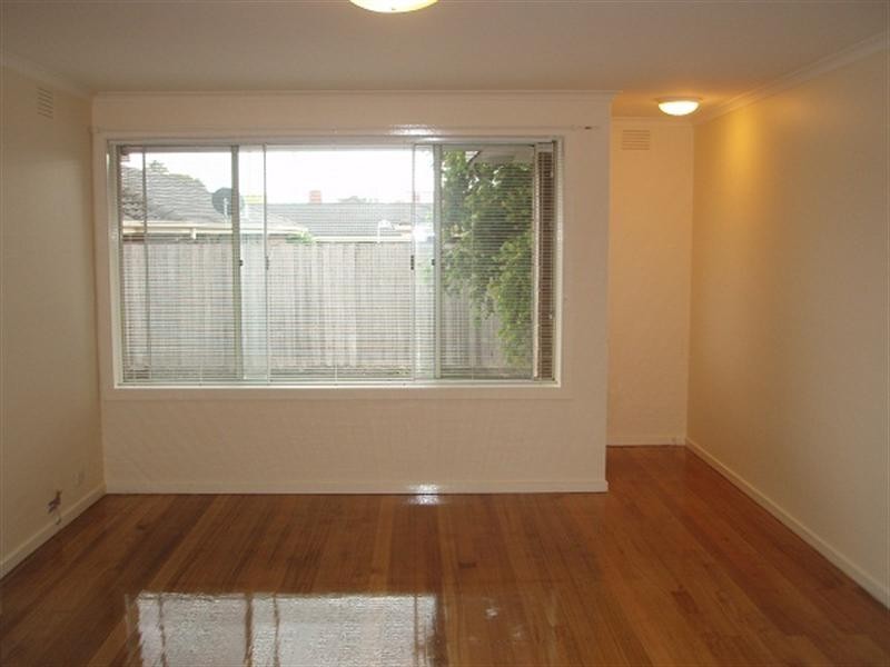 2/258 Warrigal Road, Cheltenham VIC 3192