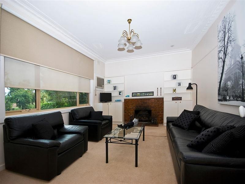 9 Bernard Street, Cheltenham VIC 3192