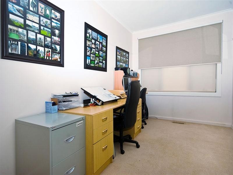 9 Bernard Street, Cheltenham VIC 3192