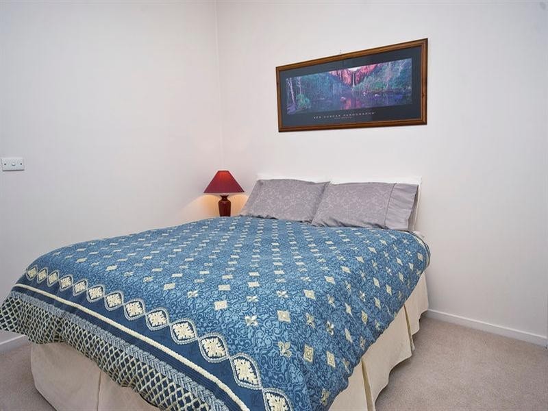 9 Bernard Street, Cheltenham VIC 3192