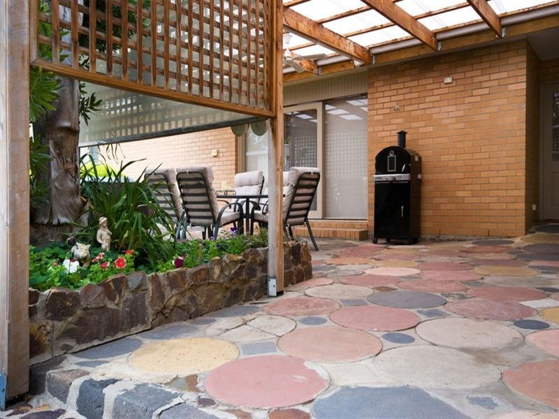 9 Bernard Street, Cheltenham VIC 3192