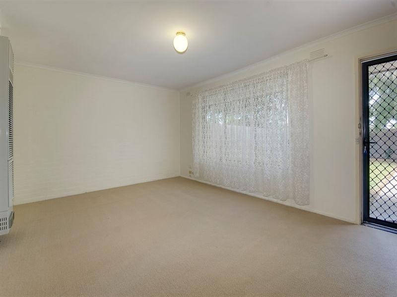 2/93 Bernard Street, Cheltenham VIC 3192