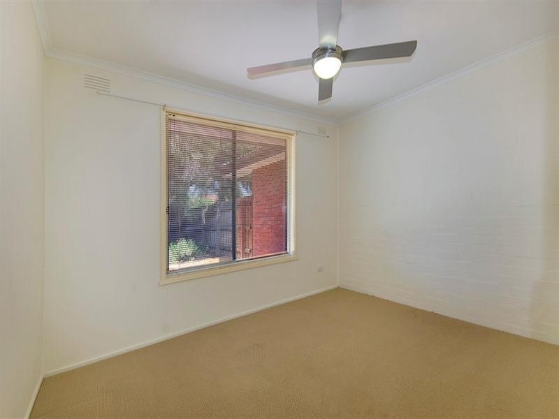 2/93 Bernard Street, Cheltenham VIC 3192