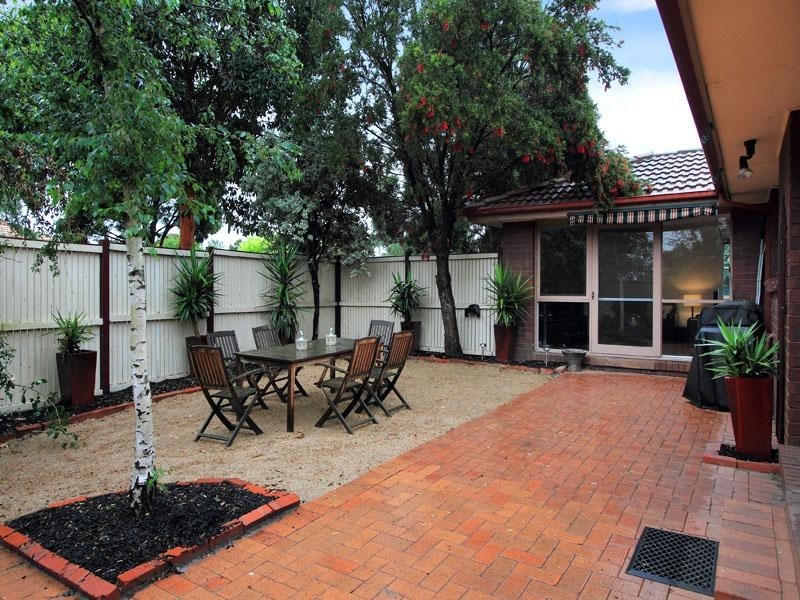 2 Metung Court, Dingley Village VIC 3172