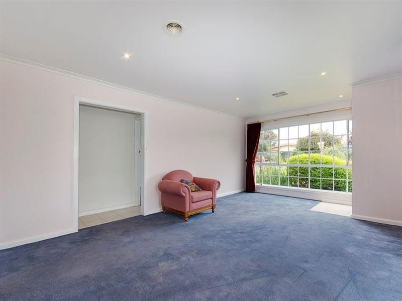 24 Lorna Street, Cheltenham VIC 3192