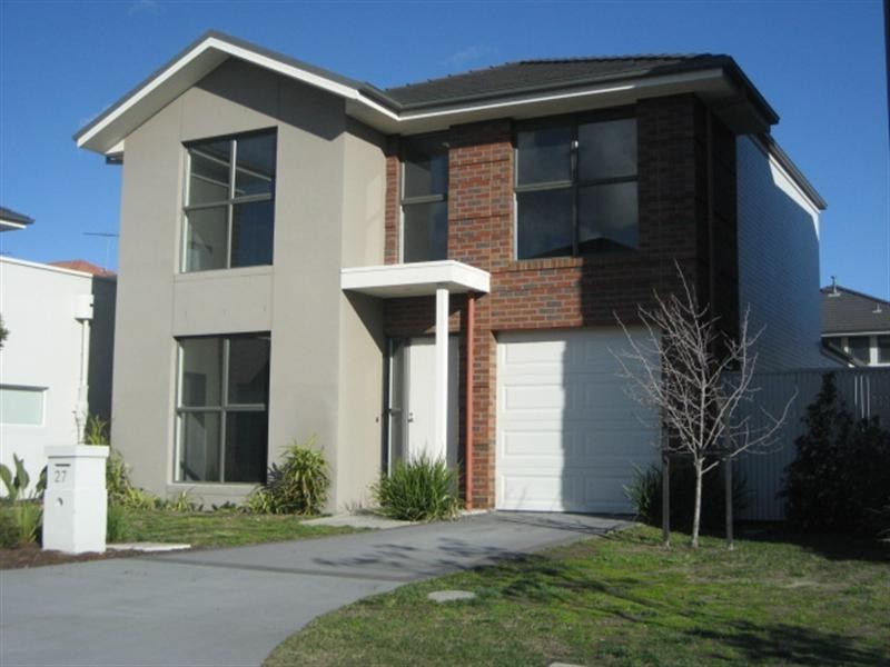 27 Inverness Place, Heatherton VIC 3202