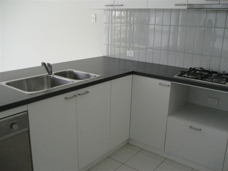 27 Inverness Place, Heatherton VIC 3202