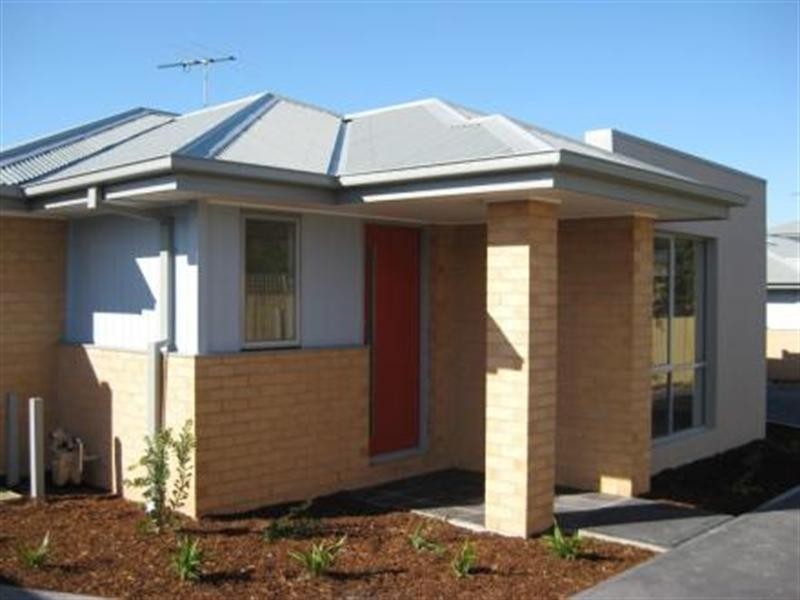 2/15 York Street, Bonbeach VIC 3196