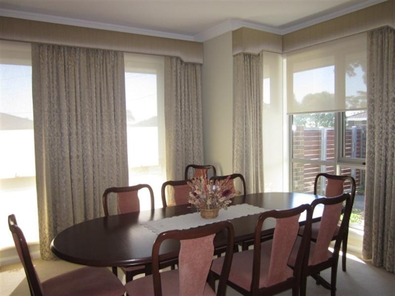 4 Wade Court, Cheltenham VIC 3192