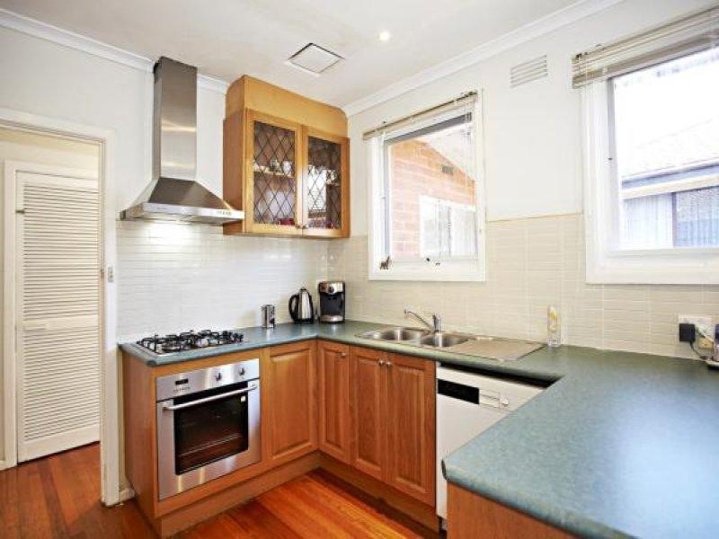 10 Lauriston Court, Cheltenham VIC 3192