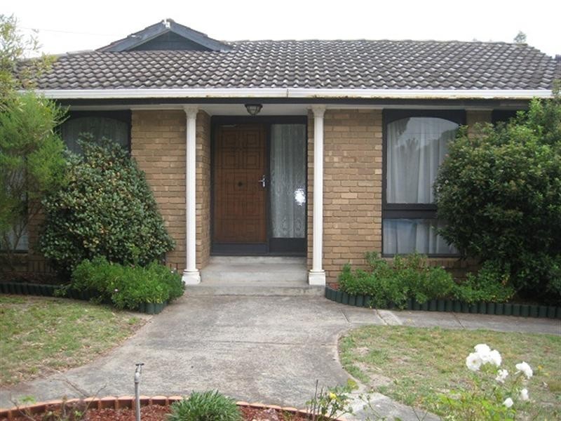 4 Cormorant Place, Dingley Village VIC 3172