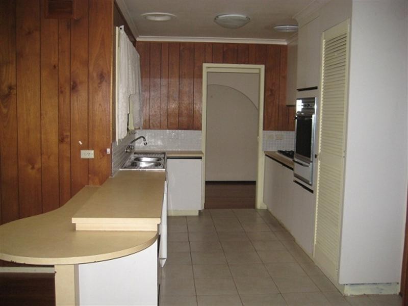 4 Cormorant Place, Dingley Village VIC 3172