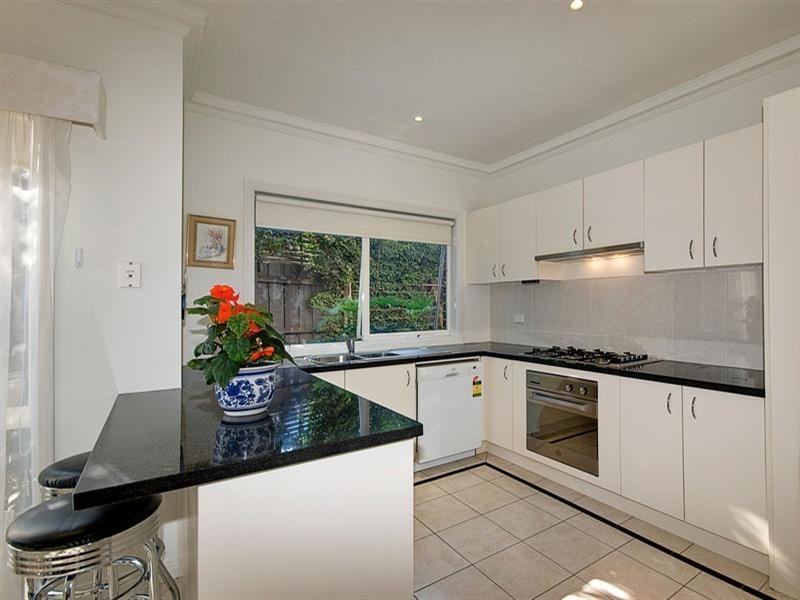 5A Sinclair Street, Cheltenham VIC 3192