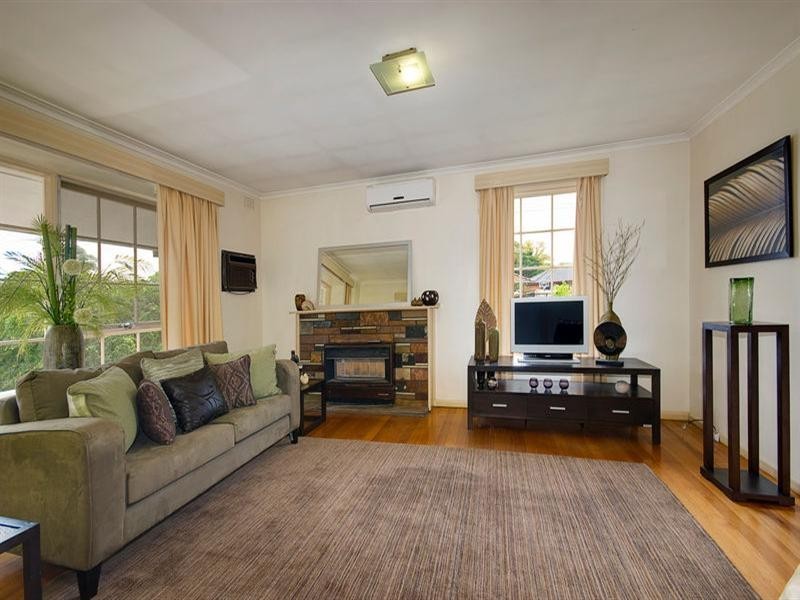 61 Lorna Street, Cheltenham VIC 3192