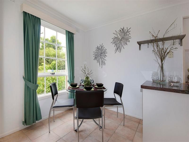 61 Lorna Street, Cheltenham VIC 3192