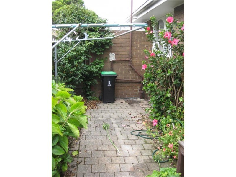 3/8-12 Long Street, Mentone VIC 3194