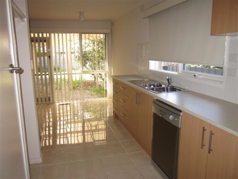 7 Glenway Drive, Dingley Village VIC 3172