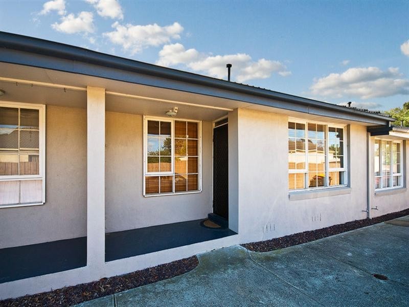 2/202 Warrigal Road, Cheltenham VIC 3192