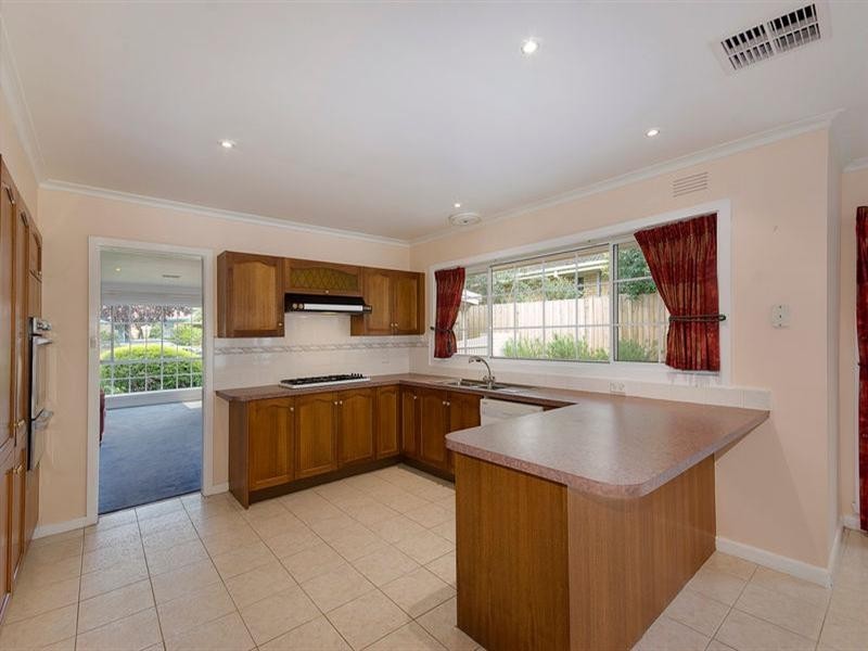 24 Lorna Street, Cheltenham VIC 3192