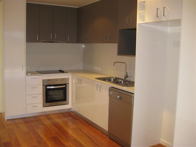 406/37-39 Station Road, Cheltenham VIC 3192