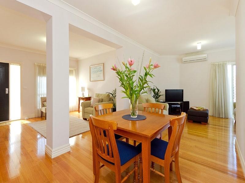 2B Alden Court, Cheltenham VIC 3192