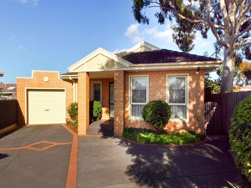 2B Alden Court, Cheltenham VIC 3192