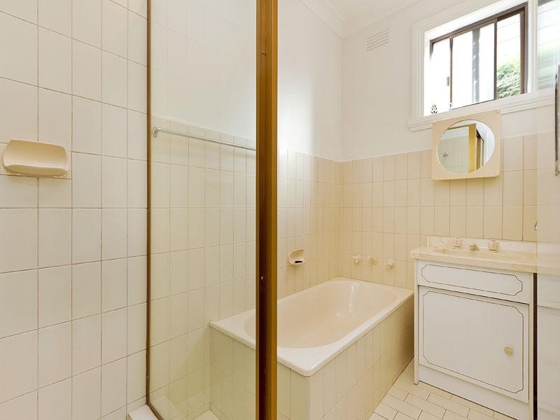 143 Park Road, Cheltenham VIC 3192