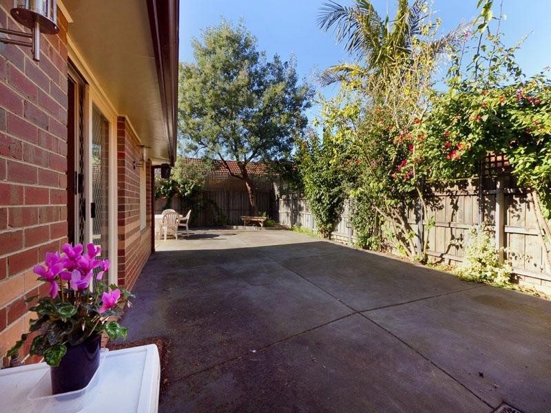 48 Tintern Mews, Cheltenham VIC 3192