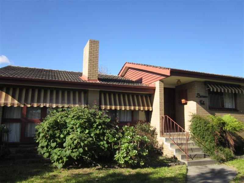 110 Village Drive, Dingley Village VIC 3172