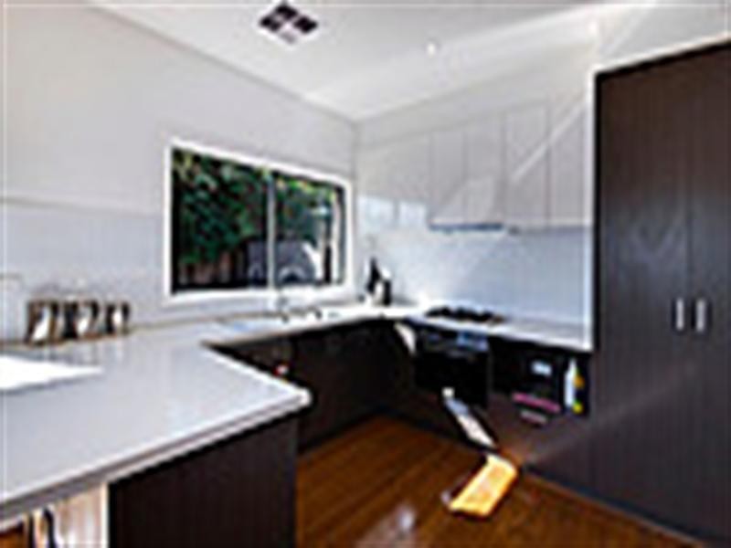 4/10 Flinders Street, Mentone VIC 3194