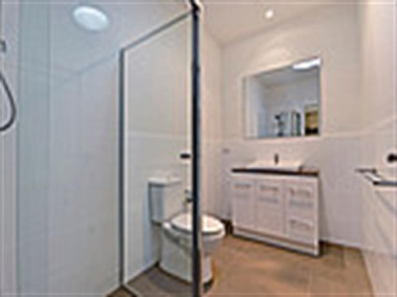 4/10 Flinders Street, Mentone VIC 3194