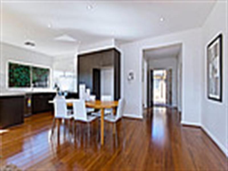 4/10 Flinders Street, Mentone VIC 3194