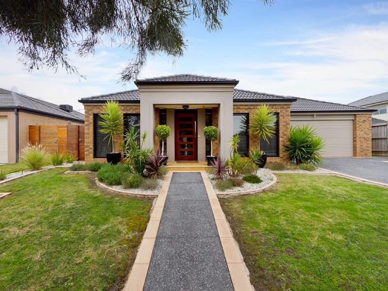 3 Serpentine Court, Waterways VIC 3195