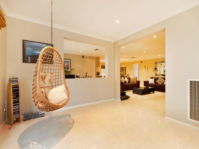 3 Serpentine Court, Waterways VIC 3195