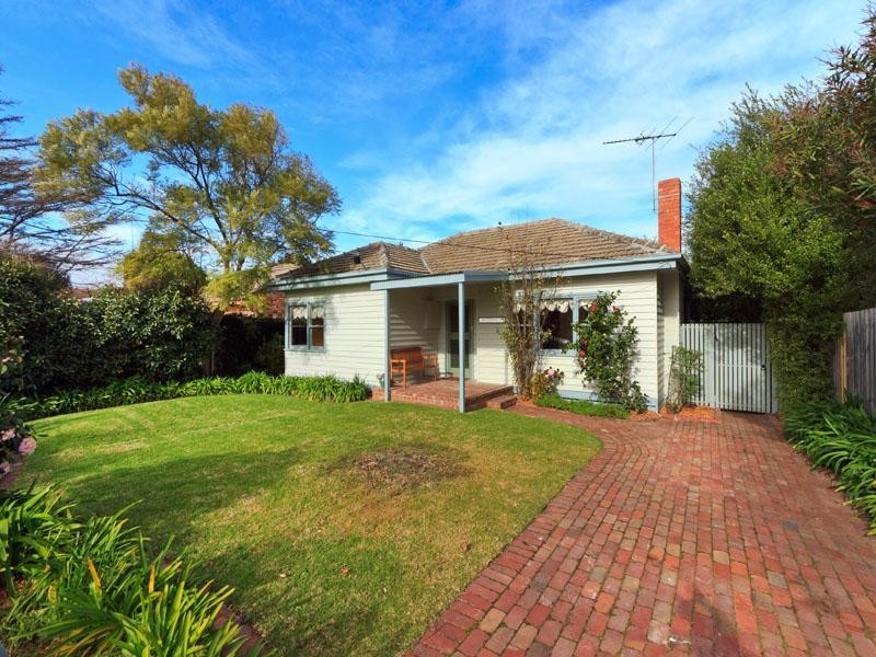 20 Evesham Road, Cheltenham VIC 3192