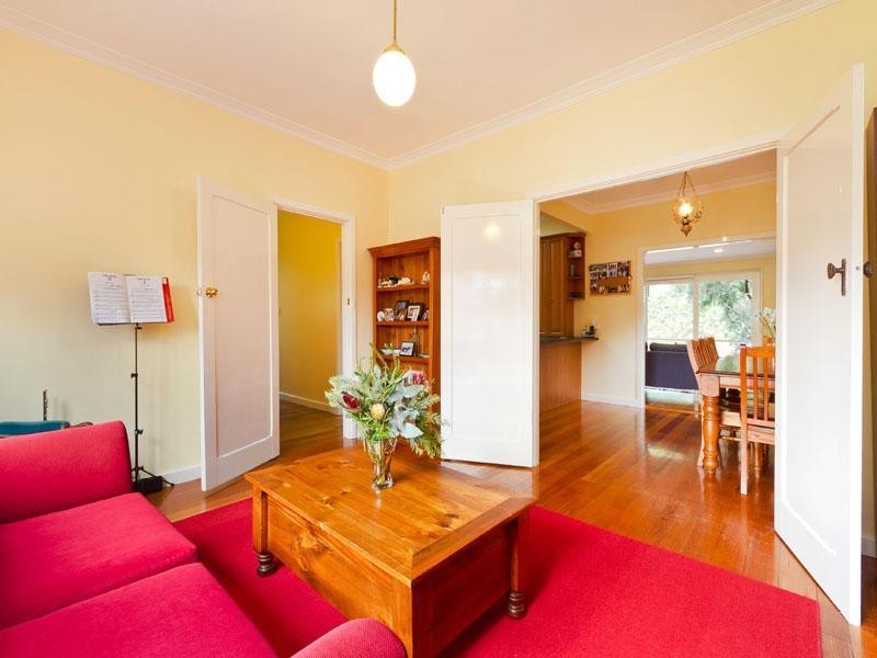 20 Evesham Road, Cheltenham VIC 3192