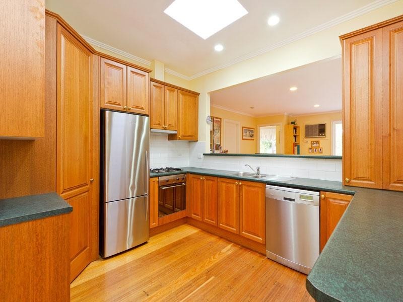 20 Evesham Road, Cheltenham VIC 3192